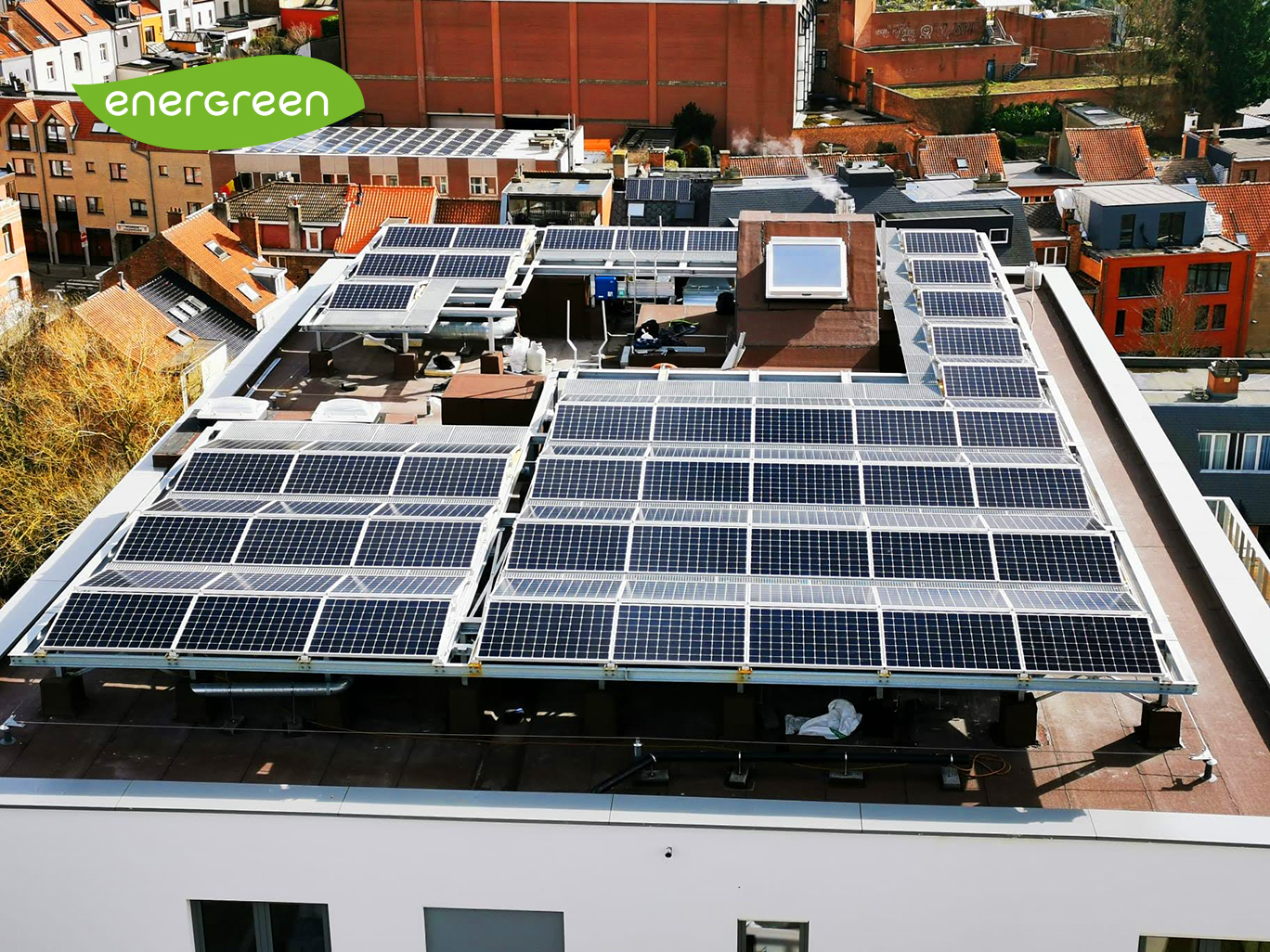 Installation panneaux photovoltaïques B2B Sunpower X22 360 Energreen