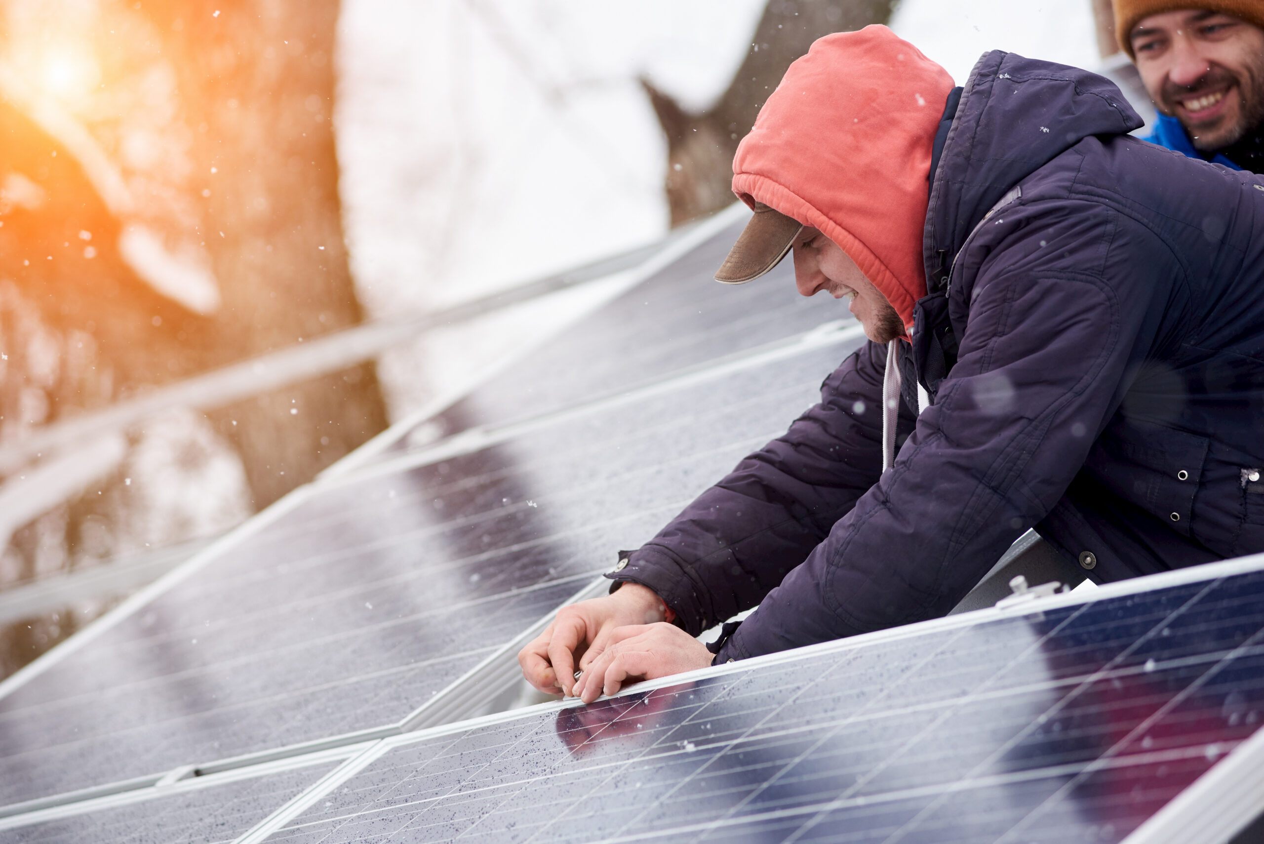 Installer des panneaux photovoltaïques en hiver avec Energreen