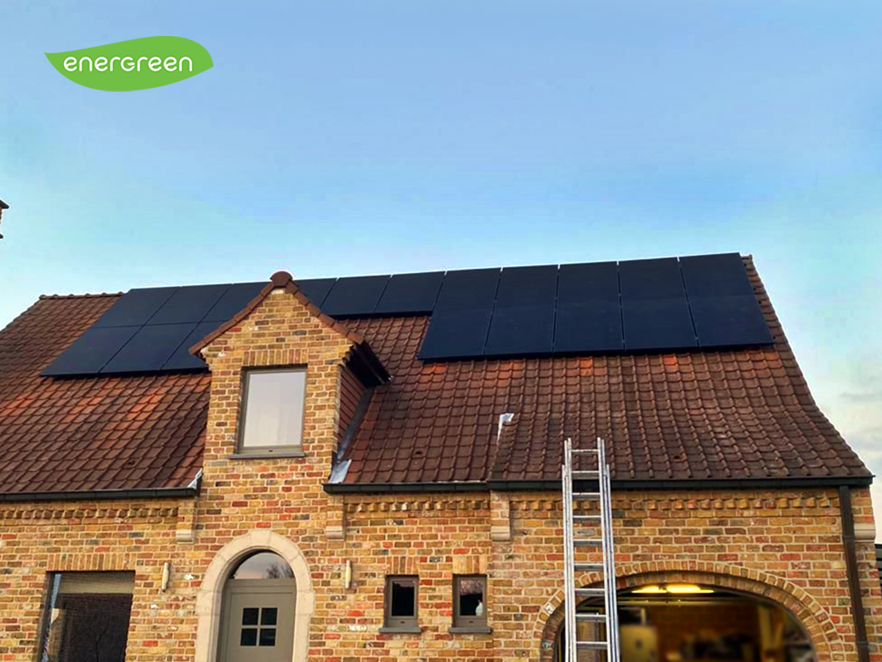 Fotovoltaïsche zonnepanelen installatie Sunpower Performance P3 325 Black Energreen