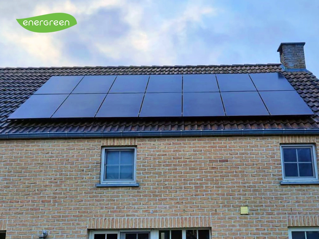 Installation panneaux photovoltaïques Sunpower Performance P3 325 Black | Energreen