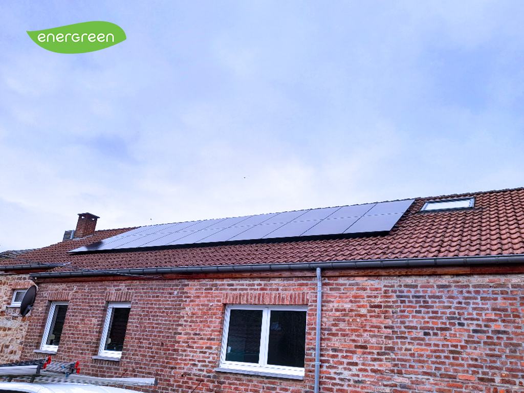 Installation panneaux photovoltaïques Sunpower Performance P3 325 Black | Energreen