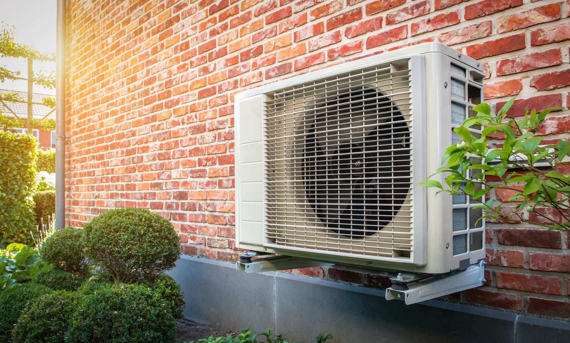 Alimenter une pompe à chaleur avec des panneaux solaires